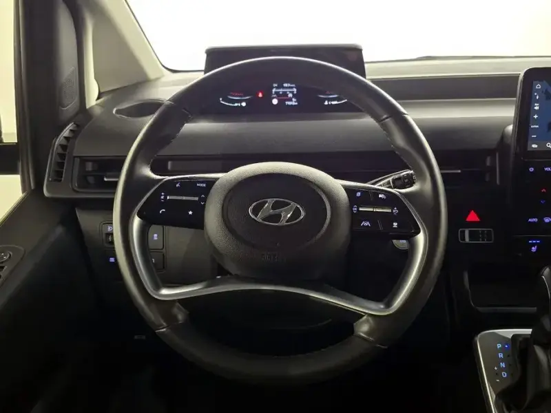 2022 Hyundai Staria с пробегом 71 012 км