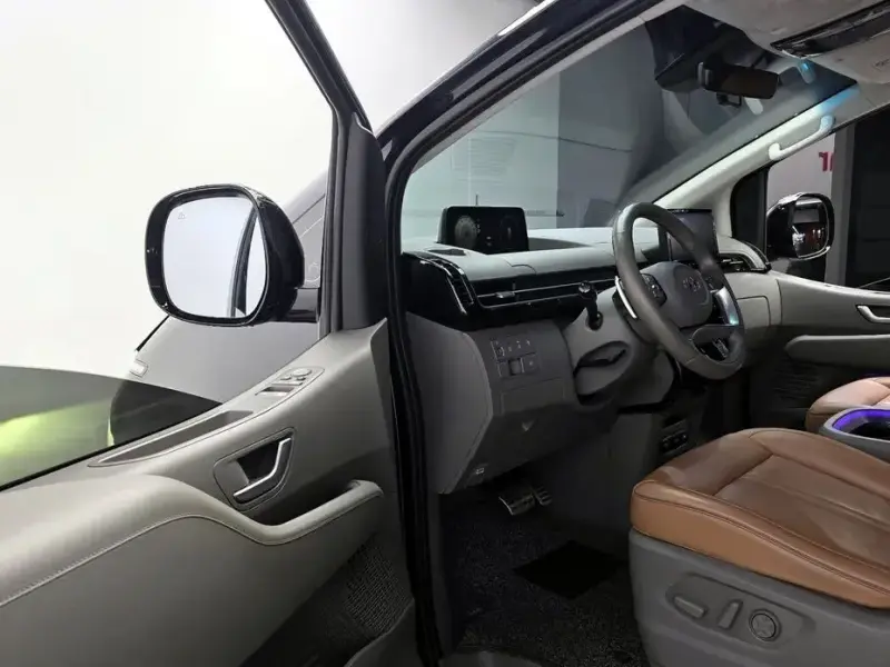 2022 Hyundai Staria с пробегом 89 529 км