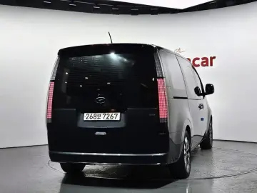 2021 Hyundai Staria с пробегом 93 158 км