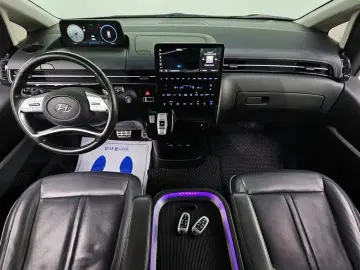 2021 Hyundai Staria с пробегом 93 158 км