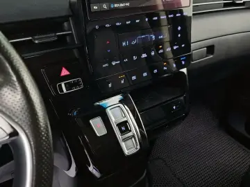 2021 Hyundai Staria с пробегом 93 158 км