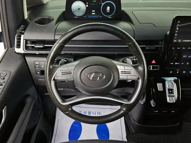 2021 Hyundai Staria с пробегом 93 158 км