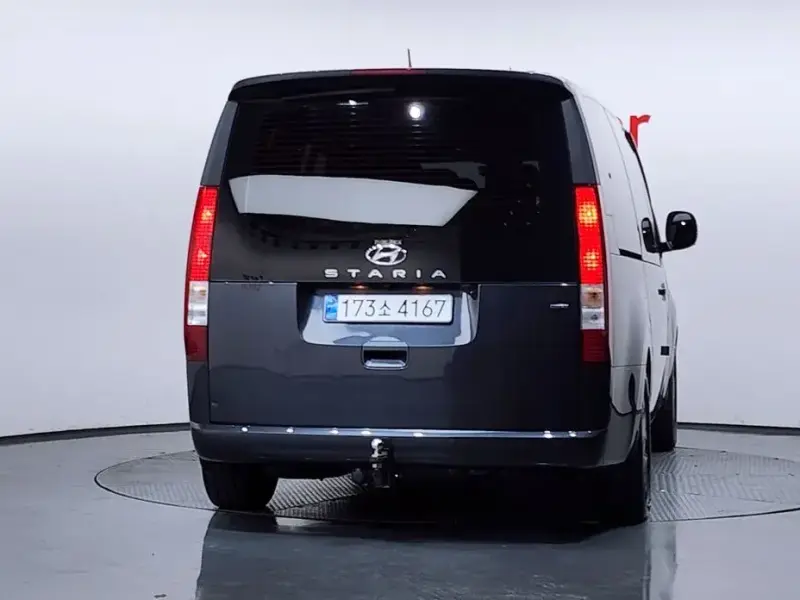 2021 Hyundai Staria с пробегом 32 913 км