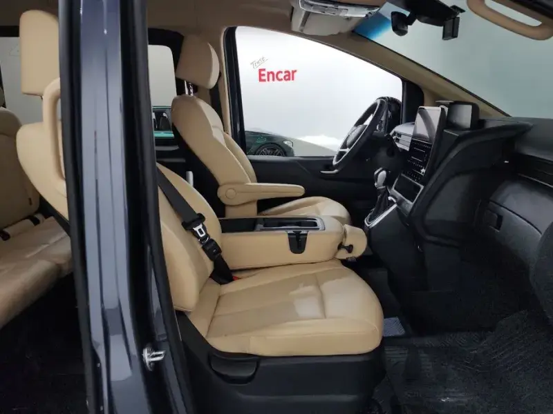 2021 Hyundai Staria с пробегом 32 913 км