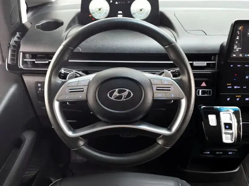 2021 Hyundai Staria с пробегом 42 006 км