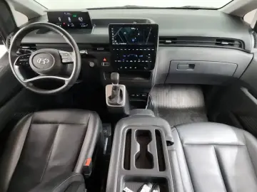 2022 Hyundai Staria с пробегом 89 231 км