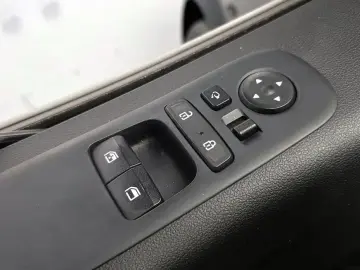 2021 Hyundai Staria с пробегом 90 390 км