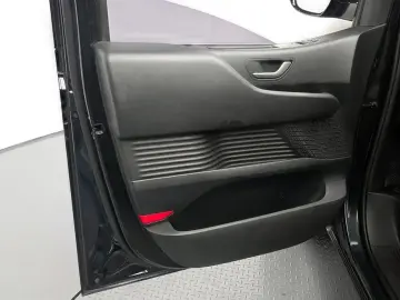 2021 Hyundai Staria с пробегом 90 390 км