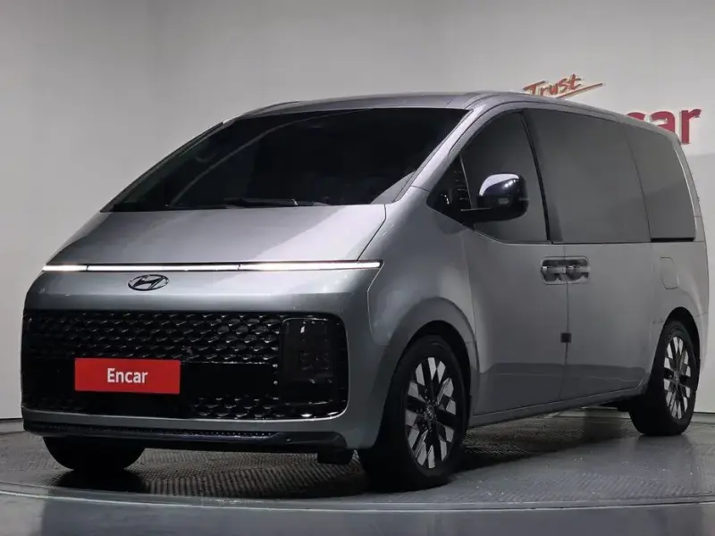 2022 Hyundai Staria с пробегом 77 875 км