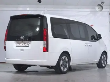 2021 Hyundai Staria с пробегом 80 194 км