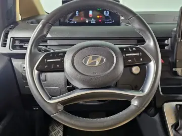 2021 Hyundai Staria с пробегом 80 194 км