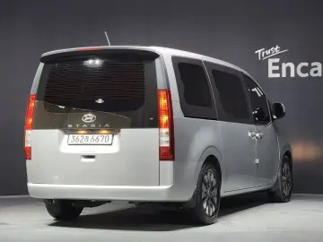2022 Hyundai Staria с пробегом 40 163 км
