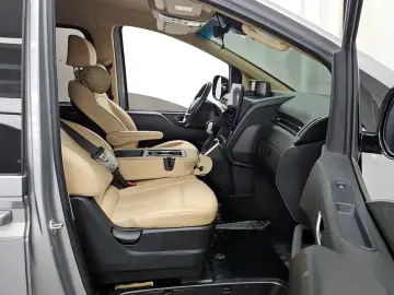 2022 Hyundai Staria с пробегом 40 163 км