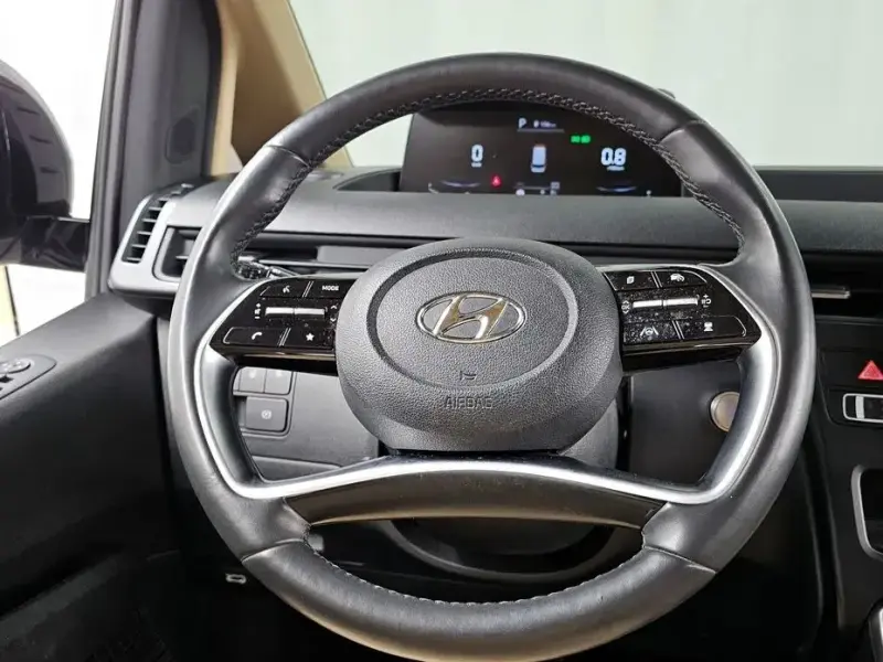 2022 Hyundai Staria с пробегом 40 163 км