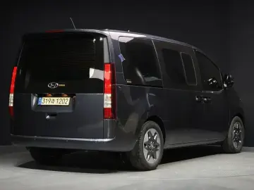 2021 Hyundai Staria с пробегом 69 911 км