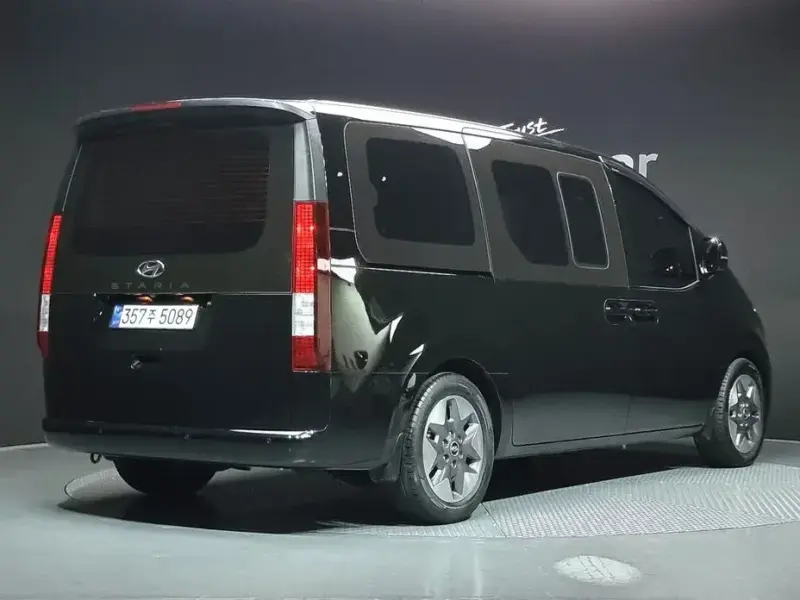 2022 Hyundai Staria с пробегом 69 974 км
