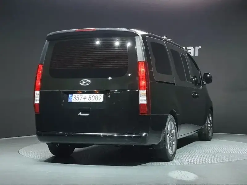 2022 Hyundai Staria с пробегом 69 974 км