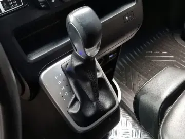 2022 Hyundai Staria с пробегом 69 974 км
