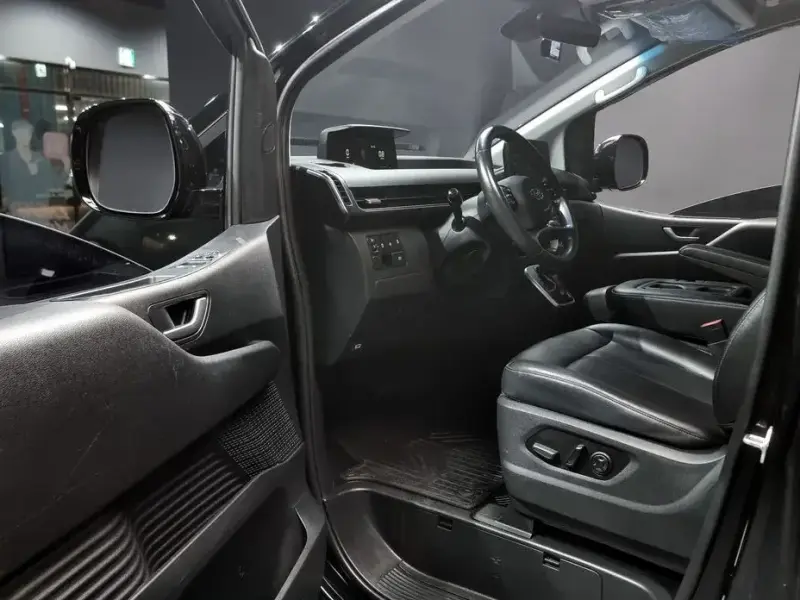 2022 Hyundai Staria с пробегом 69 974 км