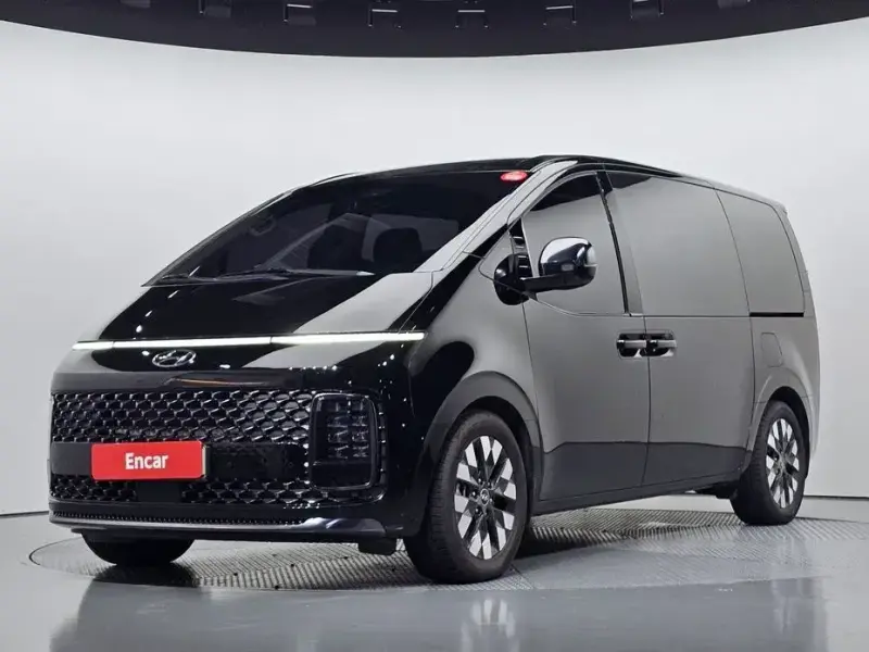 2022 Hyundai Staria с пробегом 46 769 км