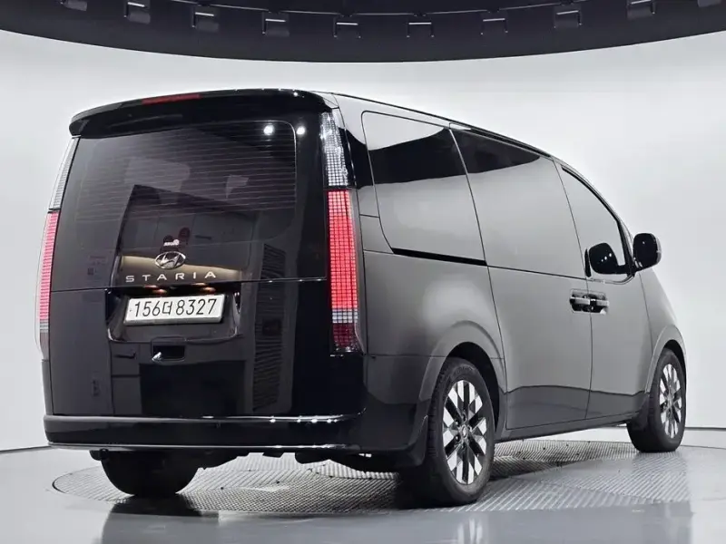 2022 Hyundai Staria с пробегом 46 769 км