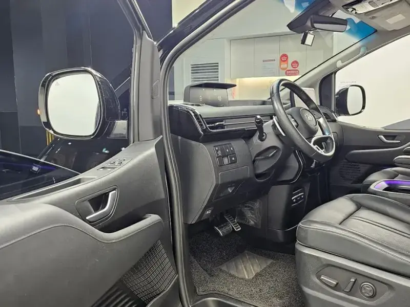 2022 Hyundai Staria с пробегом 46 769 км