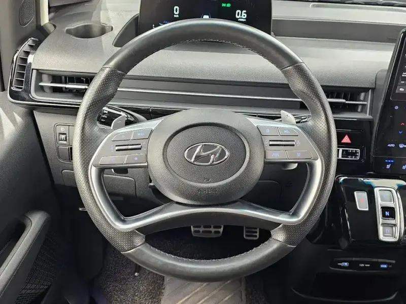 2022 Hyundai Staria с пробегом 46 769 км