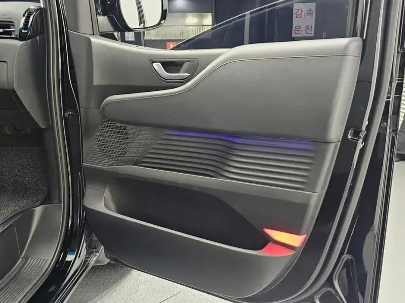 2022 Hyundai Staria с пробегом 46 769 км