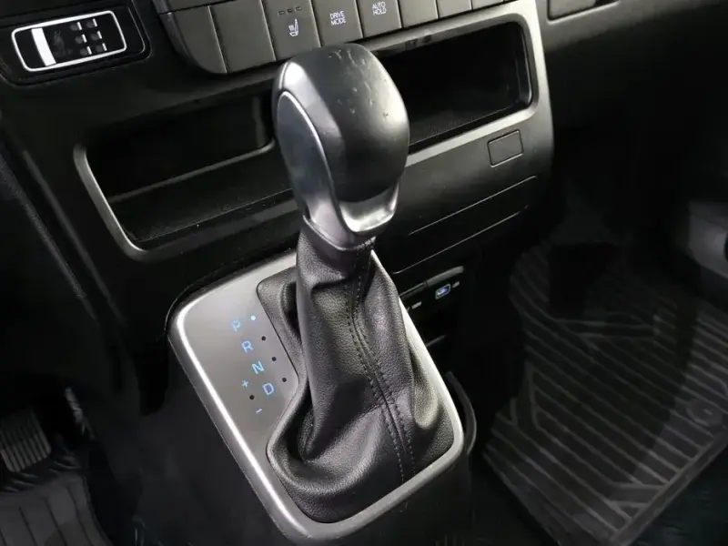 2021 Hyundai Staria с пробегом 49 476 км