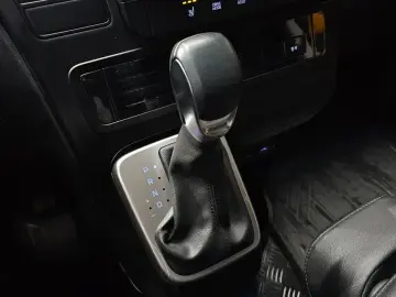 2022 Hyundai Staria с пробегом 81 026 км