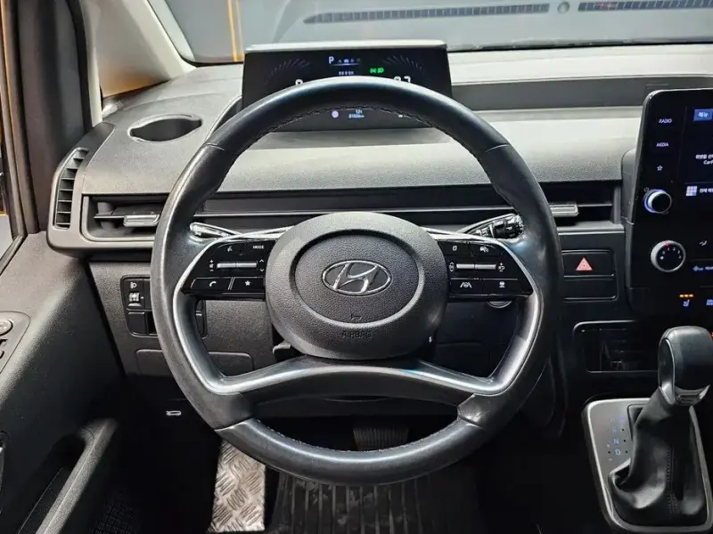2022 Hyundai Staria с пробегом 81 026 км