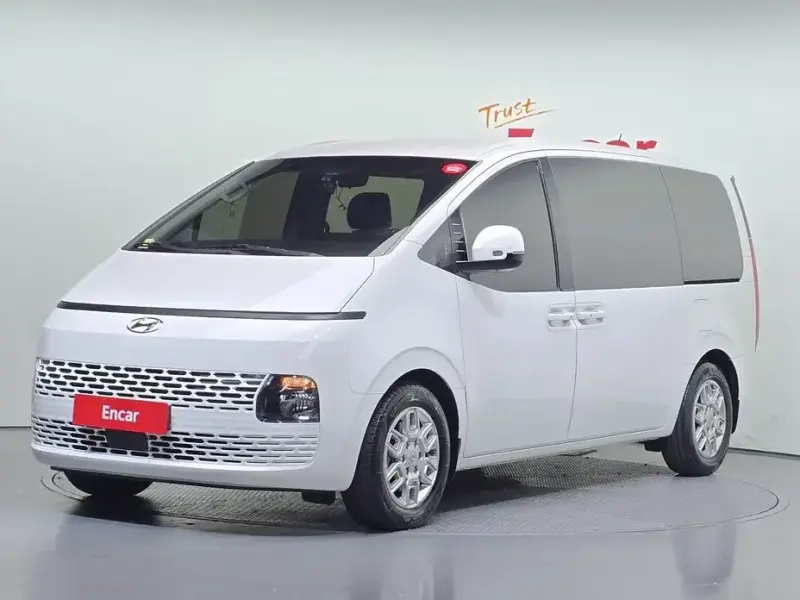 2022 Hyundai Staria с пробегом 72 127 км