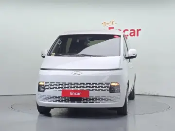 2022 Hyundai Staria с пробегом 72 127 км