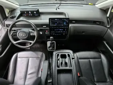 2022 Hyundai Staria с пробегом 72 127 км