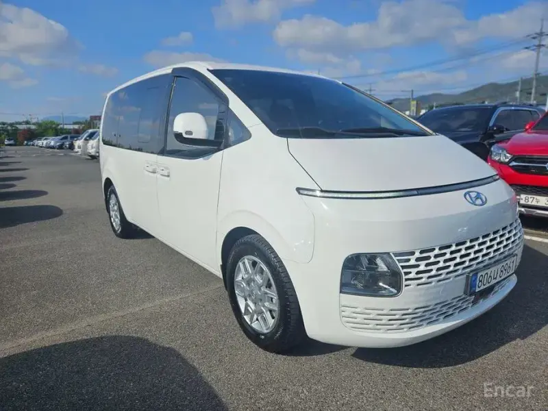 2022 Hyundai Staria с пробегом 60 007 км