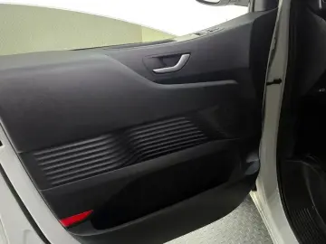2022 Hyundai Staria с пробегом 72 127 км