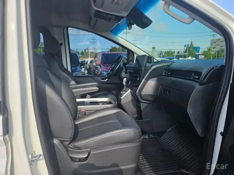 2022 Hyundai Staria с пробегом 60 007 км