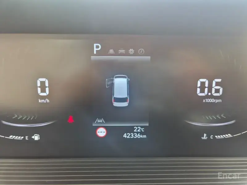 2022 Hyundai Staria с пробегом 42 322 км