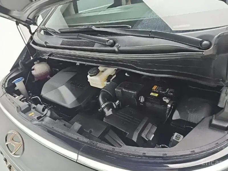 2022 Hyundai Staria с пробегом 77 250 км