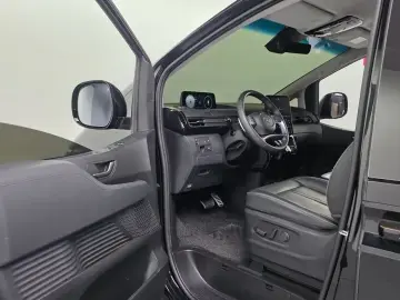 2022 Hyundai Staria с пробегом 40 818 км