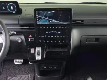 2022 Hyundai Staria с пробегом 40 818 км