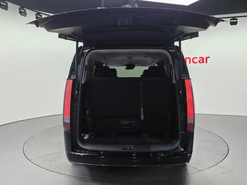 2022 Hyundai Staria с пробегом 40 818 км