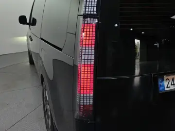 2022 Hyundai Staria с пробегом 40 818 км