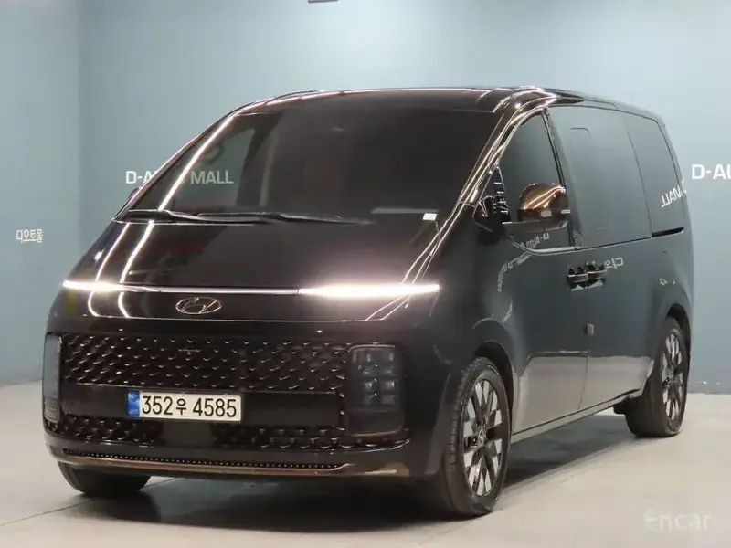 2022 Hyundai Staria с пробегом 54 020 км