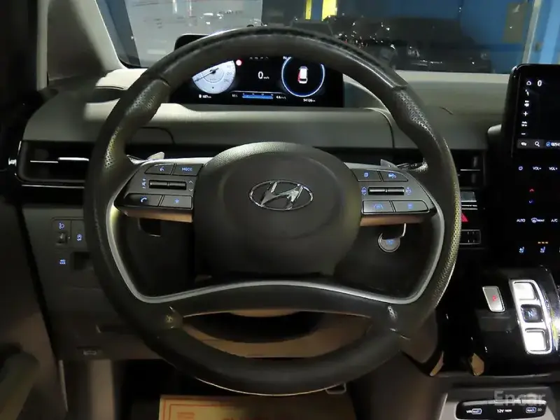 2022 Hyundai Staria с пробегом 54 020 км