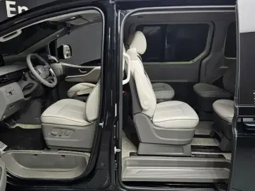 2021 Hyundai Staria с пробегом 85 947 км