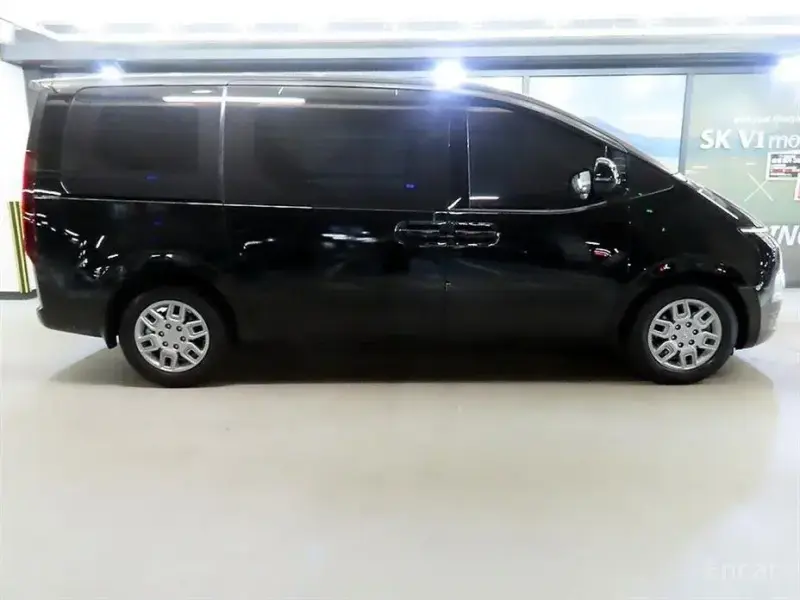 2022 Hyundai Staria с пробегом 70 043 км