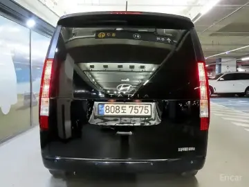 2022 Hyundai Staria с пробегом 70 043 км