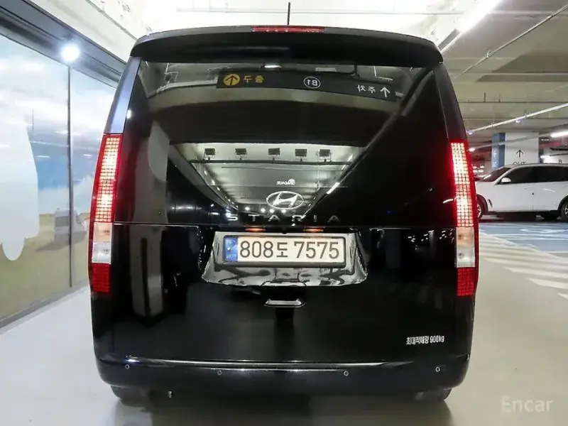 2022 Hyundai Staria с пробегом 70 043 км