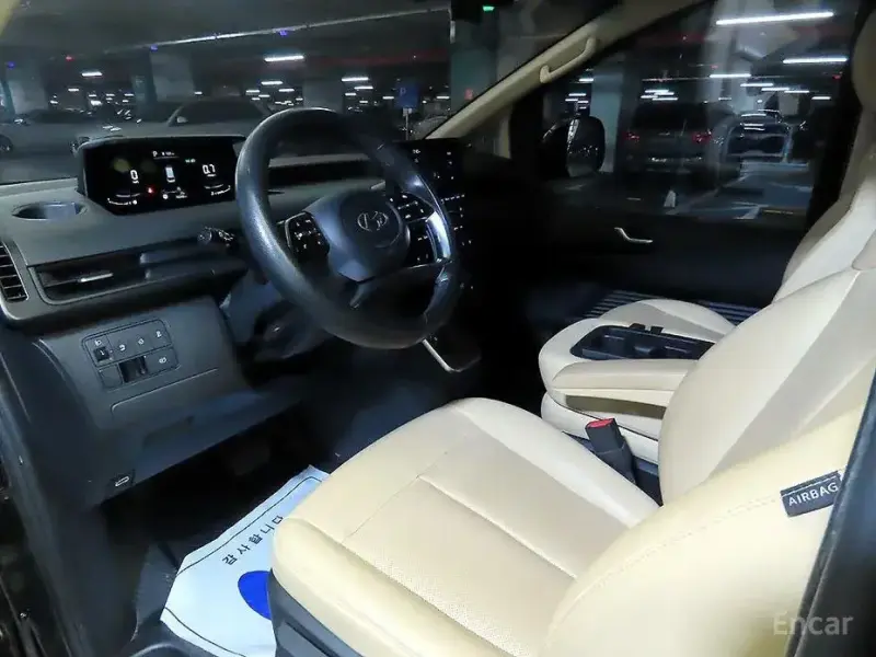 2022 Hyundai Staria с пробегом 70 043 км